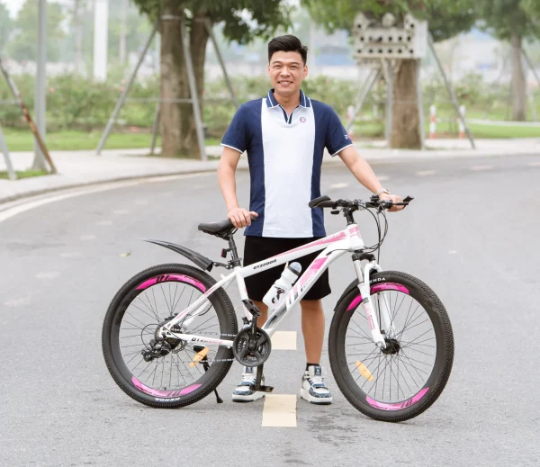 Xe đạp địa hình DT Z1000 – Trắng/đen (Vành đúc 6 đao)